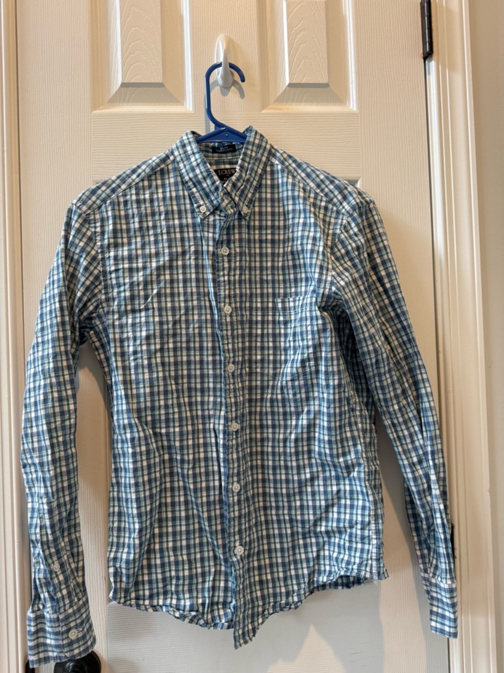 J. Crew Men’s Blue and White Plaid Button-Down Shirt slim small